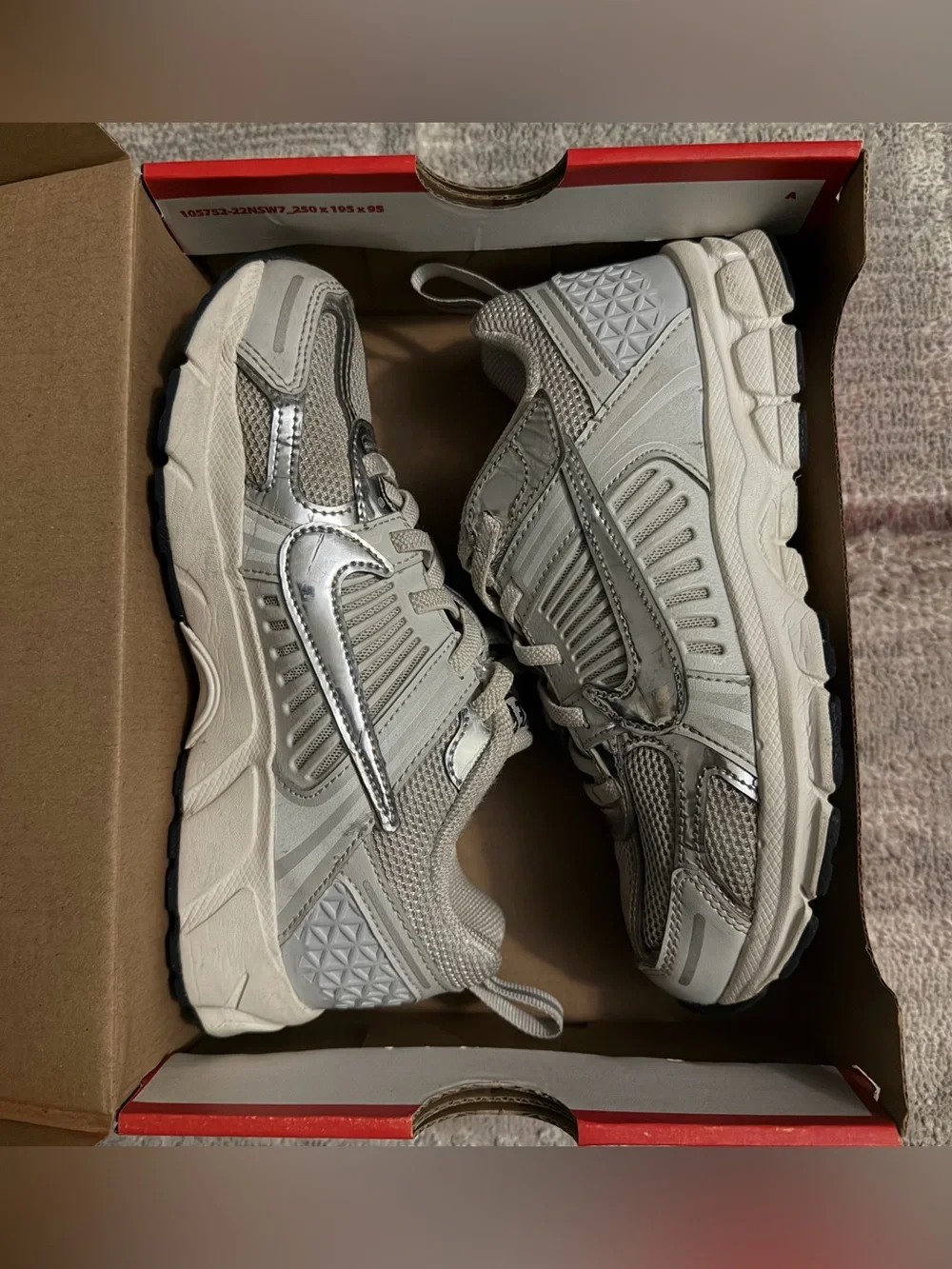 Nike Light Gray and Black Running Shoes